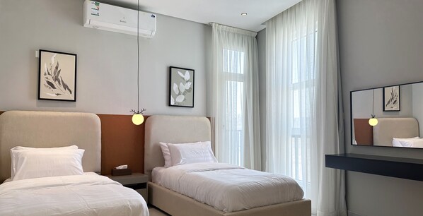 Design Apartment, 3 Bedrooms | 3 bedrooms, blackout curtains, iron/ironing board, free WiFi - Hittin U-11 Royal Design AZ57 (Riyadh)