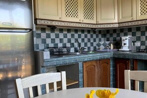 Private kitchen - 1 Bedroom Apartment in Vibonati (Vibonati)