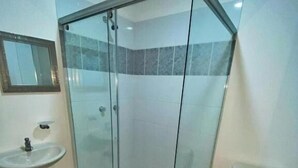 Ảnh chưa phân loại, 3 trong số 36 ảnh, nút