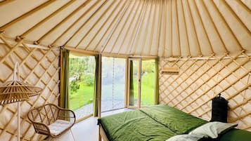 Jurte VATA | Premium bedding, minibar, individually decorated, individually furnished