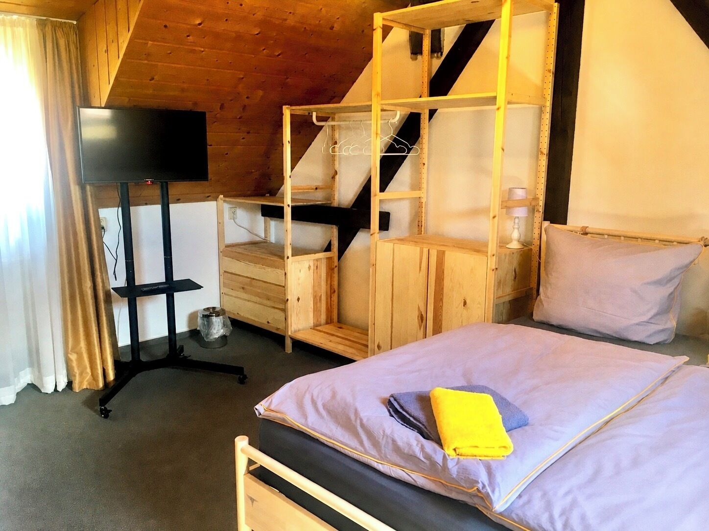 Classic Triple Room | Premium bedding, minibar, individually decorated, individually furnished