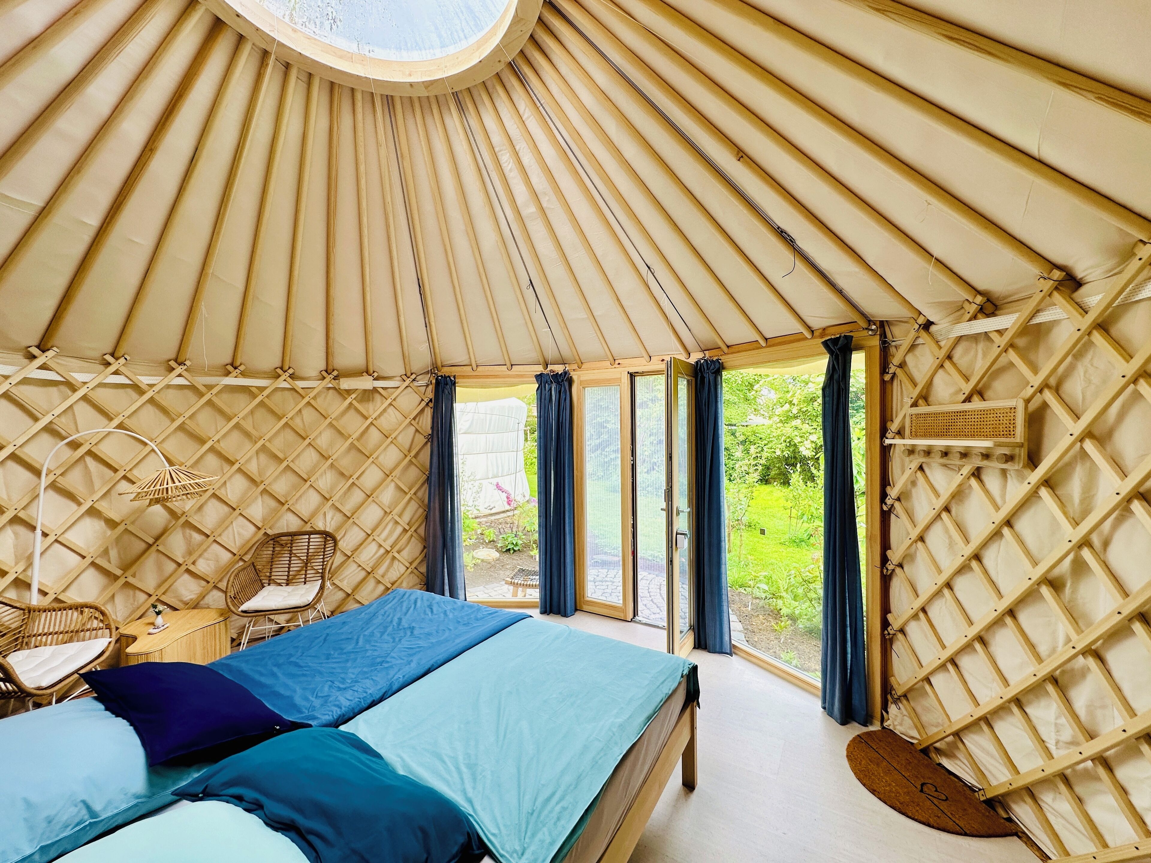 Jurte PITTA | Premium bedding, minibar, individually decorated, individually furnished