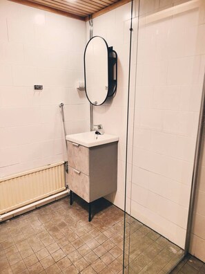 Shampoo, Toilettenpapier