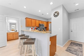 Fridge, microwave, oven, stovetop - Walk-In Condo by Silver Dollar City! (Branson West)