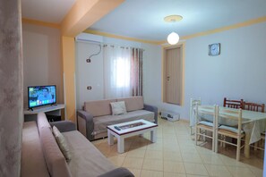 패밀리 아파트, 금연 | 거실