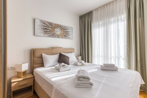 Superior Apartment | Soundproofing, iron/ironing board, bed sheets - Sunny Side Resort & Spa (Becici)