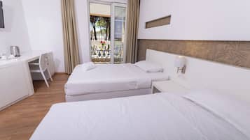 2 quartos, roupas de cama antialérgicas, escrivaninha