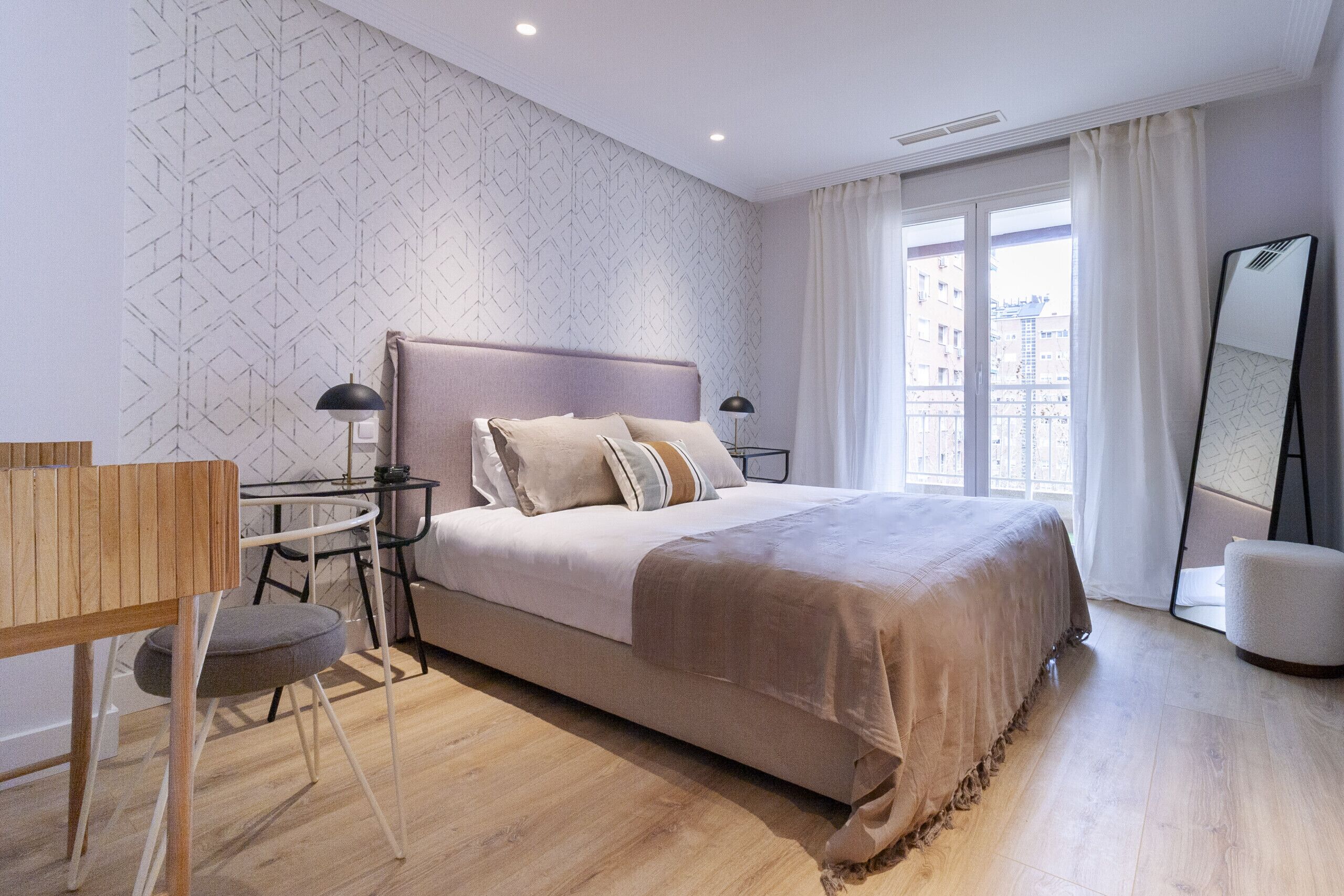 3 chambres, fer et planche à repasser, Wi-Fi gratuit