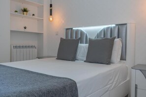 Superior appartement | Een strijkplank/strijkijzer, gratis wifi, beddengoed