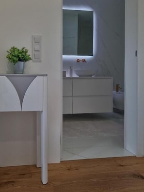 Superior appartement | Badkamer | Handdoeken