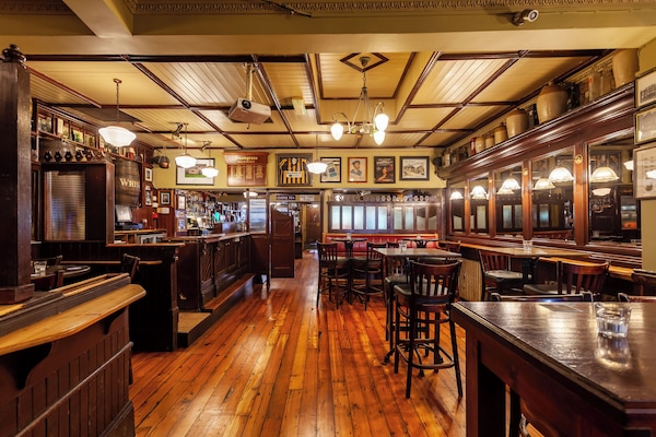 Se sirven almuerzos y cenas