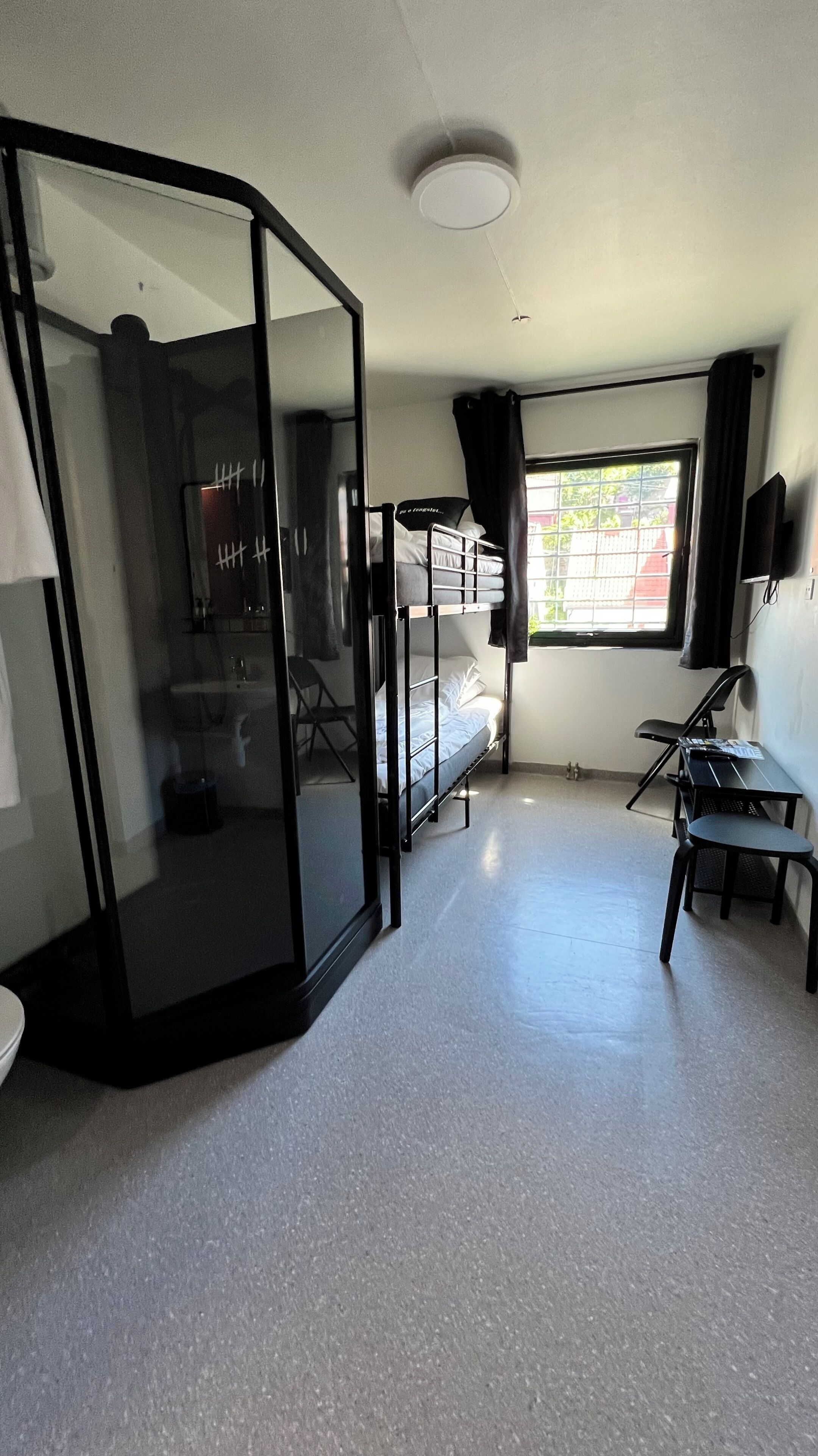 Twin Room | Free WiFi, bed sheets
