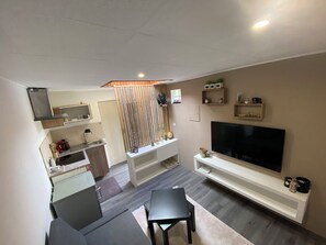 Smart TV - Studio F2 Avec Jardin (Livry-Gargan)
