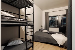 Chalet, Nichtraucher, Küche | 2 Schlafzimmer, individuell dekoriert, kostenloses WLAN, Bettwäsche