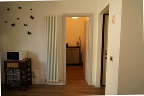 Interior - Cleo Viola (Ancona)