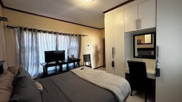Executive Double Room, Garden View | 1 bedroom, iron/ironing board, free WiFi