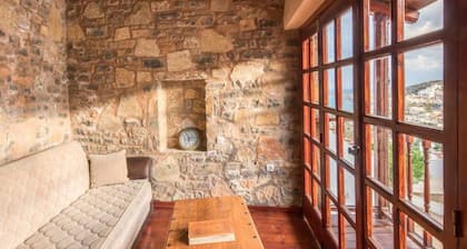 Elounda Monastiri Cretan sea View House With Pool