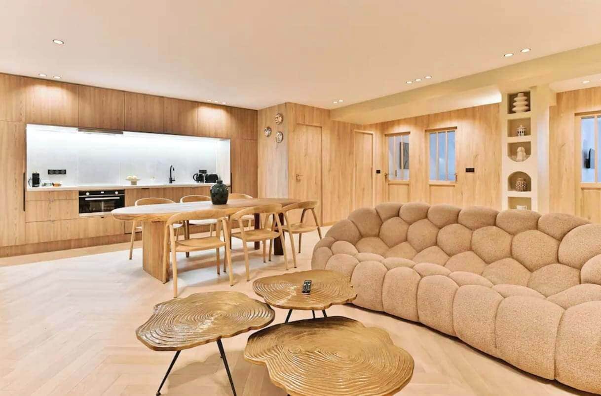 Télévision, espaces bureaux