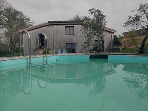 Alberca al aire libre 