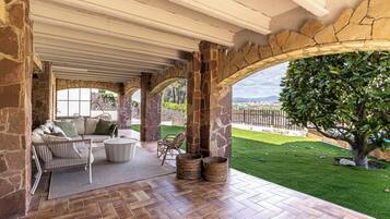Terassi/patio