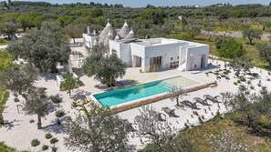 House | 4 bedrooms - TD Marl Luxury Trulli Experience w Stunning Pool (Castellana Grotte)