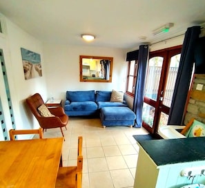 Chalet | Living area | TV