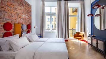 Design Apartment, 3 Bedrooms, Non Smoking, Balcony | Iron/ironing board, WiFi (free), individually decorated