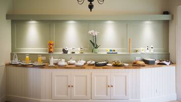 ๋งค์ผ ์ฃผ๋ฌธ ์๋ฆฌ ๋ฌด๋ฃ ์์นจ ์์ฌ ํฌํจ