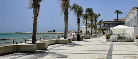 شرفة/رواق