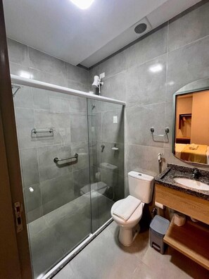 Deluxe-Suite, eigenes Bad | Badezimmer