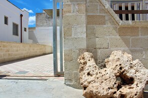 Property grounds - Villa Salento Fronte Mare (San Pietro In Bevagna)