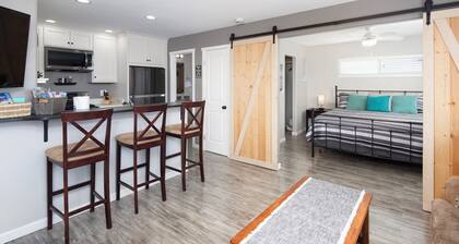 1203 Russ Court: 1 BR, 1 BA Apartment in Arroyo Grande, Sleeps 2
