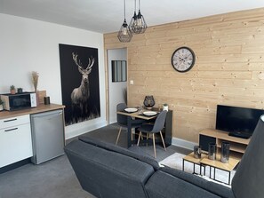Interior - Appartement au Centre Ville (Bruyères)
