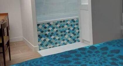 Chambre, salle de bain privative