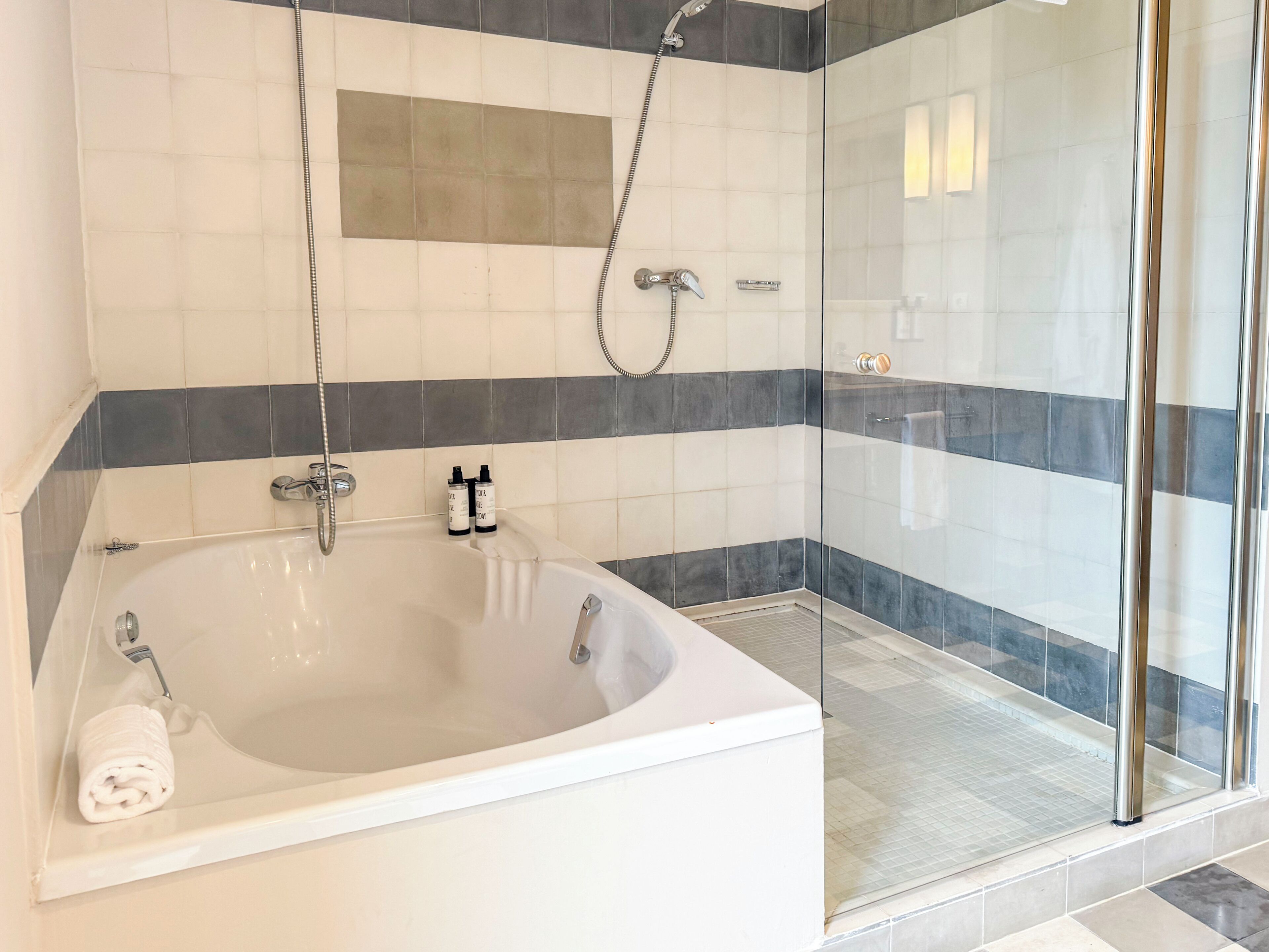 Photo - AZZ Castellar Hacienda El Alcornocal