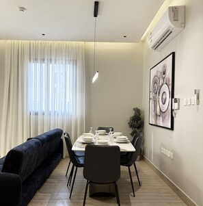 Design-Apartment, 3 Schlafzimmer | Wohnbereich