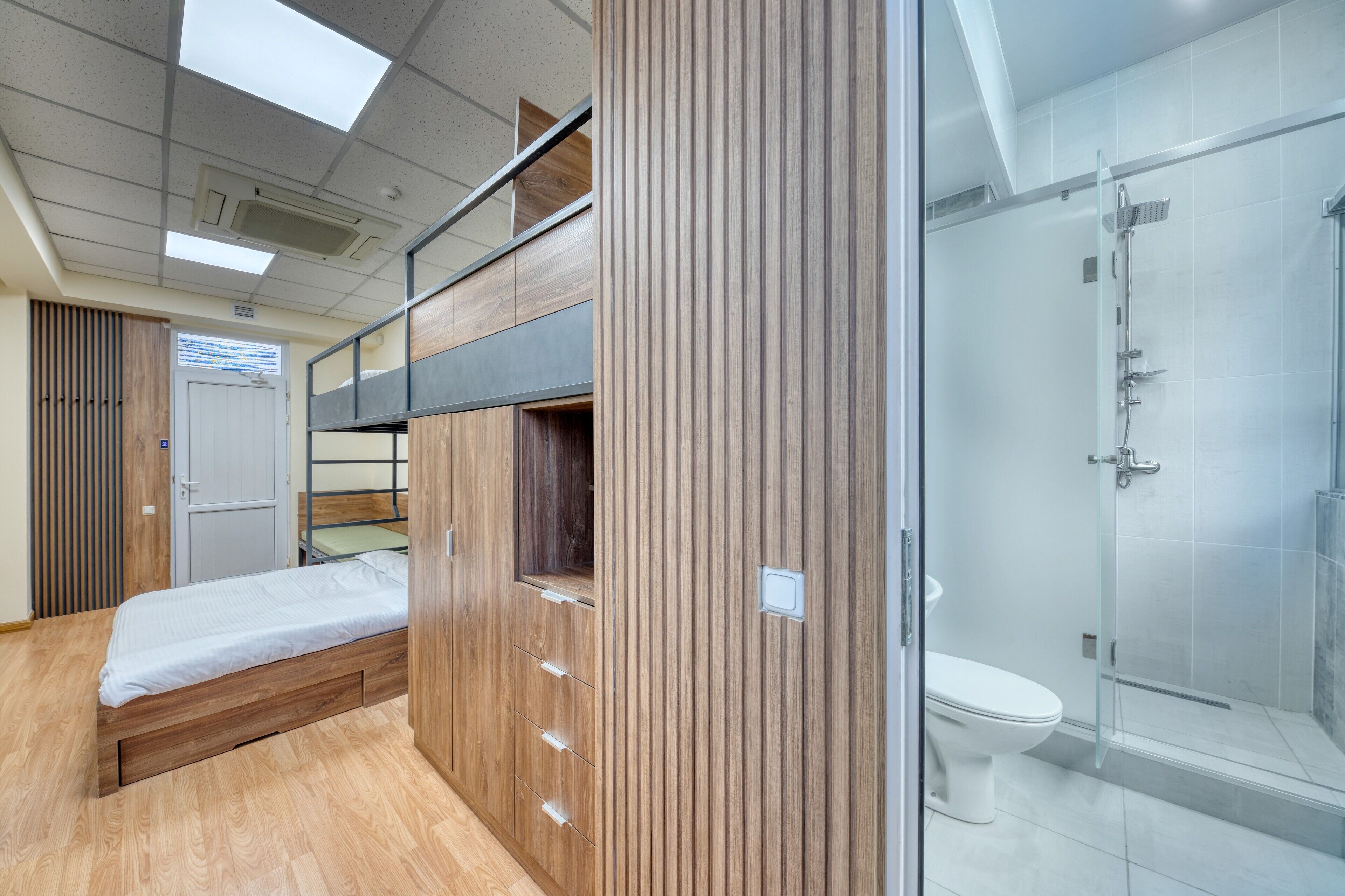 Family Quadruple Room | In-room safe, free WiFi, bed sheets