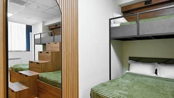 Deluxe Room | In-room safe, free WiFi, bed sheets