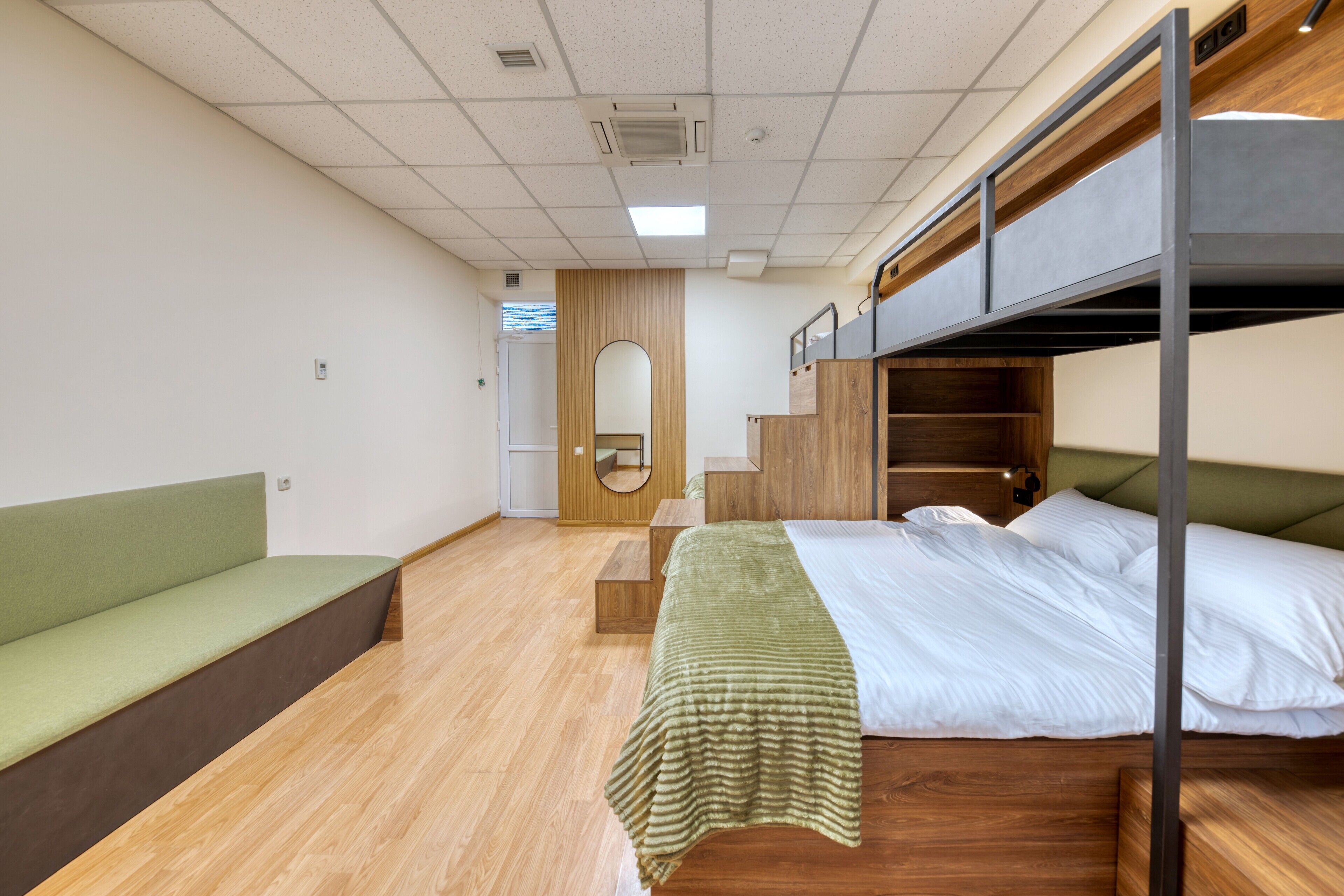 Photo - Tropica Inn Hotel