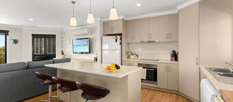 Lazy Days - 7 Nereus Drive