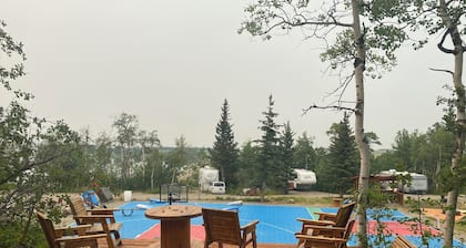 Payne Lake Wilderness Huts - Trout Creek
