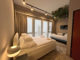 In-room safe, individually furnished, free WiFi