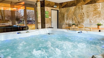 Bồn tắm spa riêng
