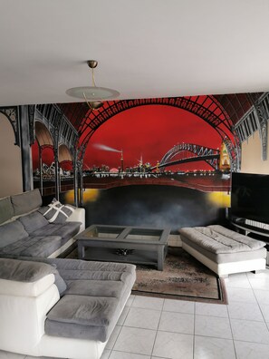 3 Schlafzimmer, Bügeleisen/Bügelbrett, WLAN, Bettwäsche