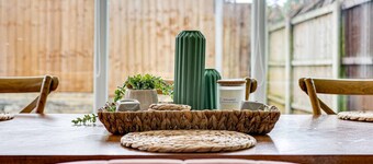 Elegant 3BR House near City Centre