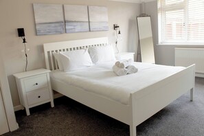 3 Schlafzimmer, Bügeleisen/Bügelbrett, kostenloses WLAN, Bettwäsche