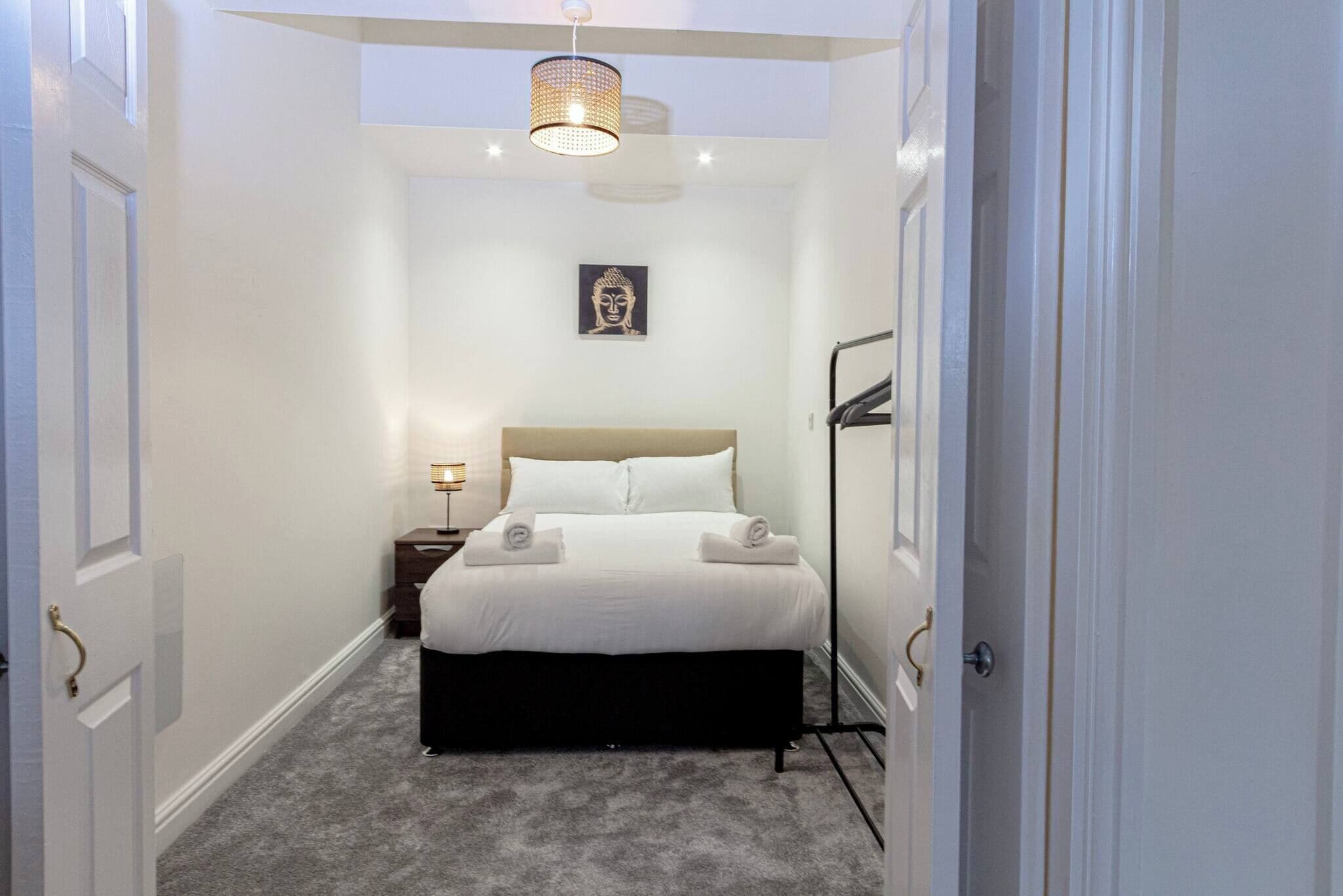 1 多间卧室、熨斗/熨衣板、免费 WiFi、床单