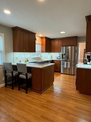 Private kitchen - The Fairway Getaway. (Greensboro)