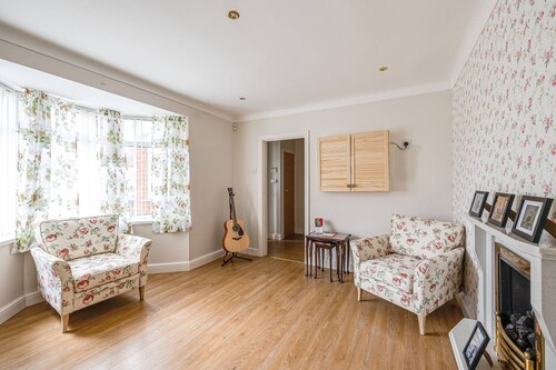 George Harrison's Former 3BD Home in Liverpool