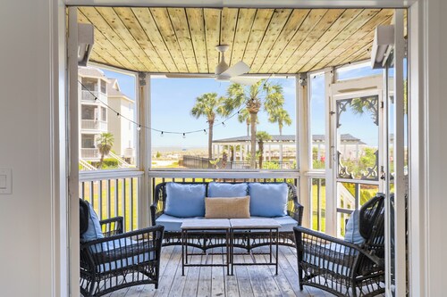 Tidewater H104 - Beach Walkout! Ocean! Pool!